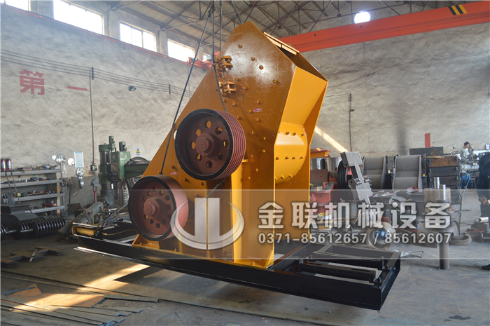 哪個廠家小型原煤粉碎機價格低，多少錢一臺？